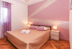 Others 7 Stunning Home in Vojnic Sinjski With Wifi and 3 Bedrooms