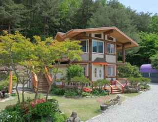 Exterior 2 Samcheok Yeondam Pension