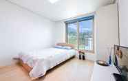 Bedroom 2 Samcheok Jisu Pension