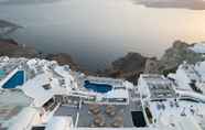 Nearby View and Attractions 2 Apeiron Blue Santorini
