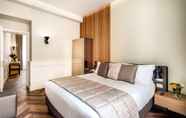 Kamar Tidur 7 DBH Duomo Boutique Hotel Lake Como