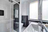 In-room Bathroom Appartamento Tiarini 7