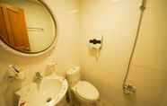 In-room Bathroom 6 Yangsan Norway Pension