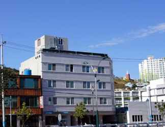 Bangunan 2 Yeosu Haedong Vill Hostel