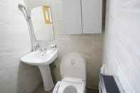 Toilet Kamar Samcheok K Beach Pension