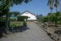 Exterior Jeju Palm Hills Pension