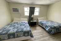 Bedroom Searay Motel