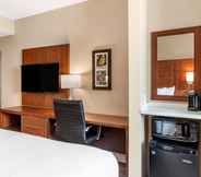 Kamar Tidur 6 Comfort Inn & Suites