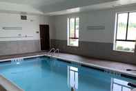 Swimming Pool Comfort Inn & Suites