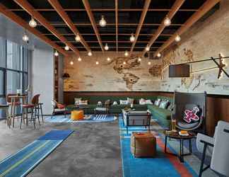 Lobby 2 Moxy Shanghai Hongqiao NECC