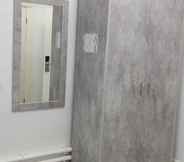 In-room Bathroom 6 Sulo Aksay Hotel