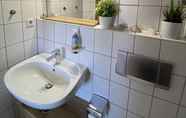 In-room Bathroom 7 Am Jacobsweg Wohnung 1