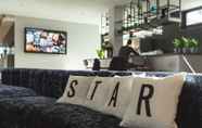 Quầy bar, cafe và phòng lounge 3 the niu Star