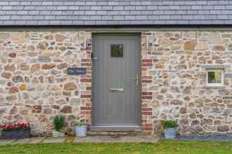 Exterior 4 The Dairy - Luxury Cottage Hot Tub and Summer House Countryside Views Pet Friendly