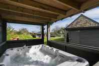 Entertainment Facility The Dairy - Luxury Cottage Hot Tub and Summer House Countryside Views Pet Friendly