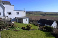 Exterior The Cwtch - Luxury Cottage Sea Views Pet Friendly