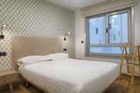 Kamar Tidur TH Suites