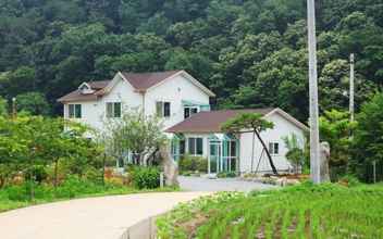 Exterior 4 Damyang Clover Pension