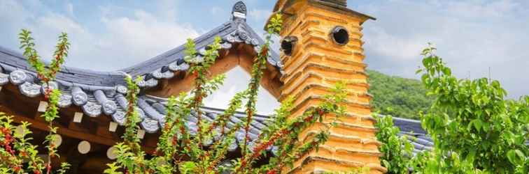 Exterior Suncheon Bulbidang Hanok Pension