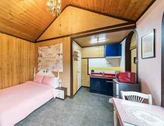 Bedroom 2 Yangpyeong Happy Story Pension