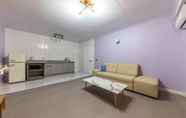 Common Space 6 Taean Oak Vill Pension