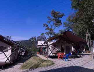 Exterior 2 Seoul Bukhansan Glamping