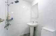 In-room Bathroom 3 Gongju Donghaksa Moodwa Pension