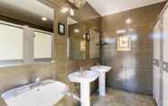 Toilet Kamar 7 Pocheon Moonlight Dog Glamping Site