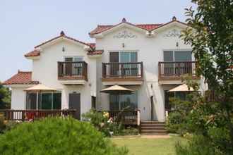 Exterior 4 Taean Silverbell Pension