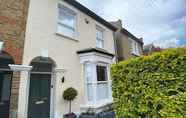 Exterior 6 Family 4-bed House & Secluded Garden - Wimbledon