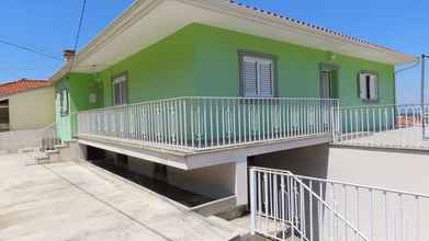 Exterior 4 Lovely 3-bed House in Queimada Ideal for Families