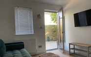 Common Space 2 Stunning 2-bed Self Contained Oasis in Eastbourne