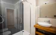 In-room Bathroom 3 Seaview Design Homes in Ortigia