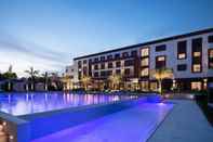 Swimming Pool AC Hotel by Marriott Punta Cana