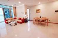 Common Space Spacious Modern 4-bed 140sqm Vinhomes Apartment