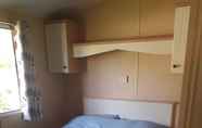 Phòng ngủ 3 3-bedroom Caravan at Thorness bay