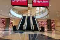 Lobby Hyatt Regency JFK Airport at Resorts World New York