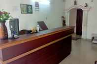 Lobby Madha Home Resorts