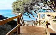 Nearby View and Attractions 2 Torquay Foreshore Caravan Park