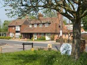 Exterior 4 The Percy Arms