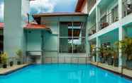 Swimming Pool 3 Senani Hotel