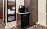ห้องนอน 5 La Quinta Inn & Suites by Wyndham Oshawa