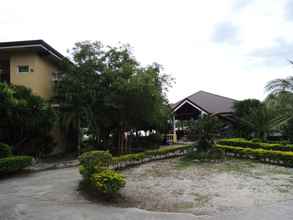 Exterior 4 Moalboal Beach Resort