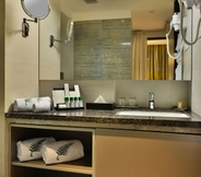 In-room Bathroom 7 The Fern Residency Vadodara