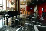 Bar, Cafe and Lounge Ramada Encore by Wyndham Izmir