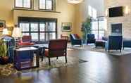 Lobby 6 Comfort Suites Medical Center