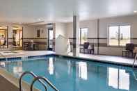 Swimming Pool Comfort Suites Medical Center