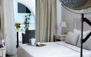 Bedroom 4 Mitos Suites