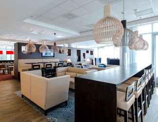 Lobi 2 Hampton by Hilton Amsterdam Airport Schiphol