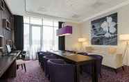 Lobby 5 Hampton by Hilton Amsterdam Airport Schiphol